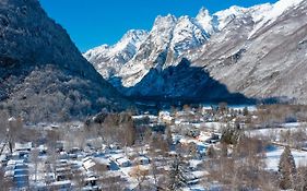 Hotel RCN Belledonne à Le Bourg-dʼOisans Exterior photo