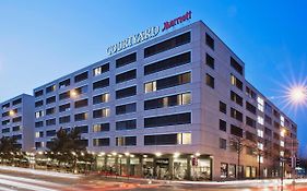 Hotel Courtyard By Marriott Zurich North Exterior photo