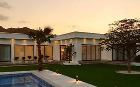 Quiet House Villa Hatta Exterior photo