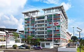 Tune Hotel - Kota Damansara Petaling Jaya Exterior photo