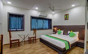 Treebo Seven Suites Nagpur Exterior photo