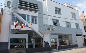 Libertad Hotel Trujillo Exterior photo