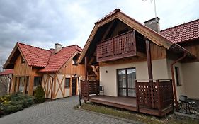 Villa Domki Caloroczne Osada Zbojecka Jandura à Kluszkowce Exterior photo
