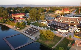 Hotel Prenociste Srebrno Jezero à Veliko Gradište Exterior photo