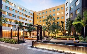 Residence Inn By Marriott Portland Downtown/Pearl District Exterior photo