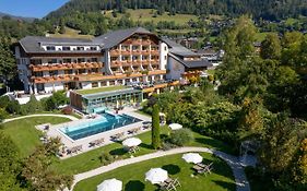 Hotel Kolmhof à Bad Kleinkirchheim Exterior photo