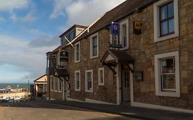 The Olde Ship Inn Seahouses Exterior photo