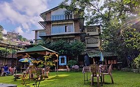 Hotel Highwinds à Shillong Exterior photo