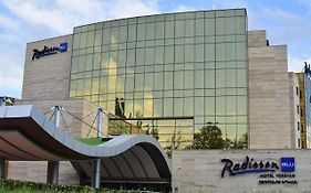 Radisson Blu Hotel Erévan Exterior photo