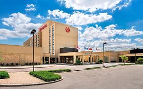 Sheraton Toronto Airport Hotel & Conference Centre Exterior photo