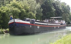 Bed and Breakfast Péniche Serenity à Sillery Exterior photo