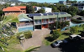 Coolum Budget Accommodation Coolum Beach Exterior photo