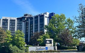 Pacific Gateway Hotel at Vancouver Airport Richmond Exterior photo