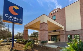 Comfort Inn & Suites San Antonio Airport Exterior photo