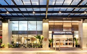 Hotel Mercure Jakarta Gatot Subroto Exterior photo