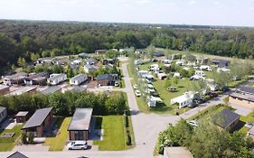 Hotel Vakantiepark Camping De Peelpoort à Heusden  Exterior photo