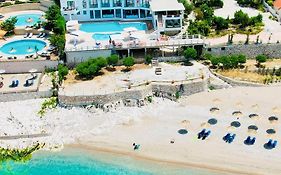 Hotel Emblem Saranda Exterior photo