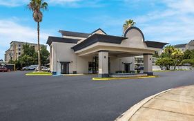 Quality Inn Tallahassee Near University Exterior photo