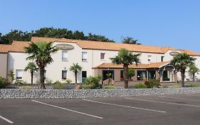 Hotel Salea Pornic Exterior photo