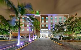 Holiday Inn Express Villahermosa, An Ihg Hotel Exterior photo