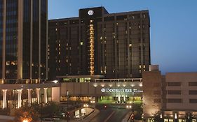 Doubletree By Hilton Hotel & Executive Meeting Center Omaha-Downtown Exterior photo