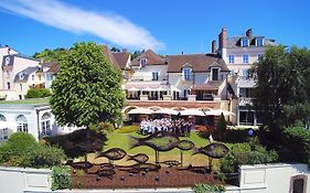 Hôtel La Côte Saint Jacques à Joigny Exterior photo