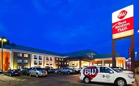 Best Western Plus Cottontree Inn Idaho Falls Exterior photo