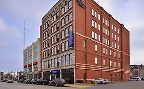 Candlewood Suites Terre Haute, an IHG Hotel Exterior photo