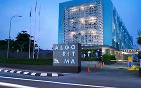 Algoritma Hotel Palembang Exterior photo