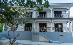 Hotel E&E Self Catering à Beau Vallon  Exterior photo