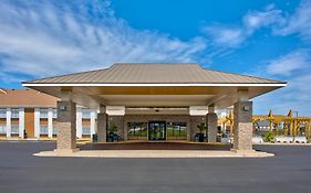 Holiday Inn Express Kitty Hawk - Outer Banks, An Ihg Hotel Exterior photo