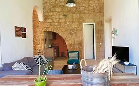 Stone Wall 2Br Apartment Beyrouth Exterior photo