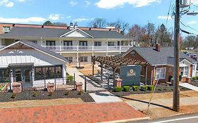 27 On Park Boutique Hotel & Venue Dahlonega Exterior photo