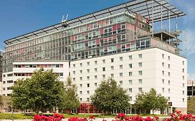 Hotel ibis Lyon Caluire Cité Internationale Exterior photo