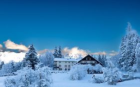 Hotel Restaurant Gruenwalderhof Innsbruck Exterior photo