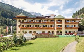 Alpenhotel Tirolerhof Gerlos Exterior photo