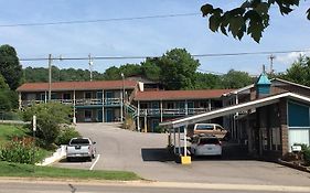 Sapphire Inn Franklin Exterior photo