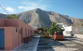 Hotel Agios Antonios à Períssa Exterior photo