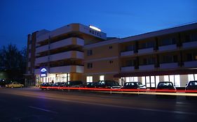 Hotel Europolis Tulcea Exterior photo