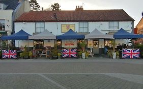 Hotel Red Lion à Swaffham Exterior photo