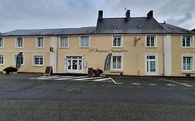 Hotel Logis L'Auberge Alsacienne à Le Lude Exterior photo