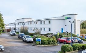 Holiday Inn Express Ramsgate - Minster By Ihg Exterior photo