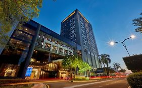 Mardhiyyah Hotel And Suites Shah Alam Exterior photo