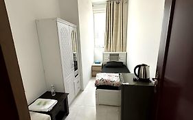 Corniche Street - Superb Lovely Room Abou Dabi Exterior photo