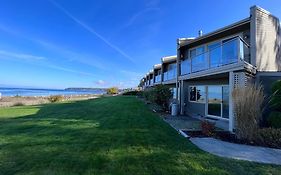 Shorewater Resort Qualicum Beach Exterior photo