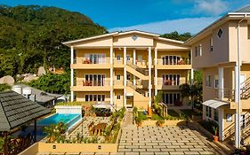 Aparthotel Tropical Hideaway à Beau Vallon  Exterior photo