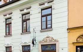 Garni Hotel Virgo Bratislava Exterior photo