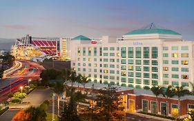 Hôtel Hilton Santa Clara Exterior photo