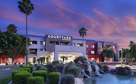 Hotel Courtyard Scottsdale North Exterior photo