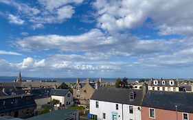 Douglas House Apartments Nairn Exterior photo